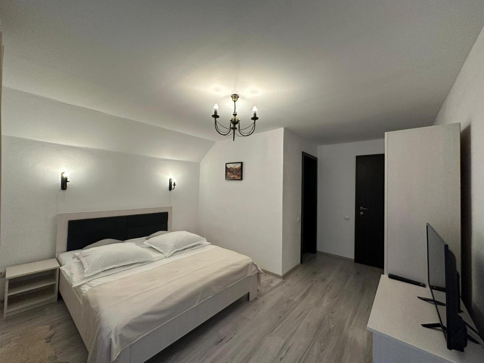 Casuta De Langa Izvor Moeciu De Sus Exterior foto
