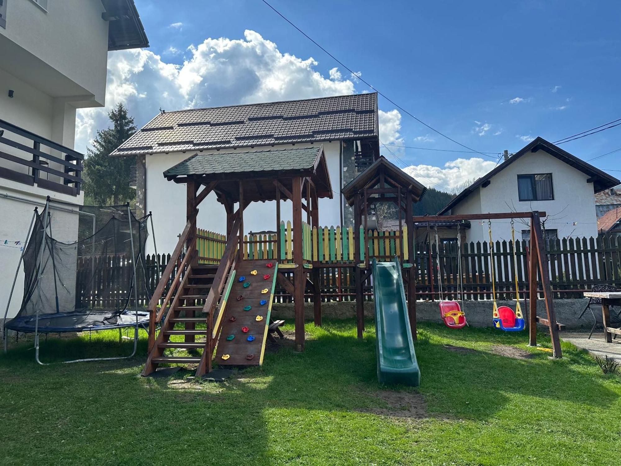 Casuta De Langa Izvor Moeciu De Sus Exterior foto